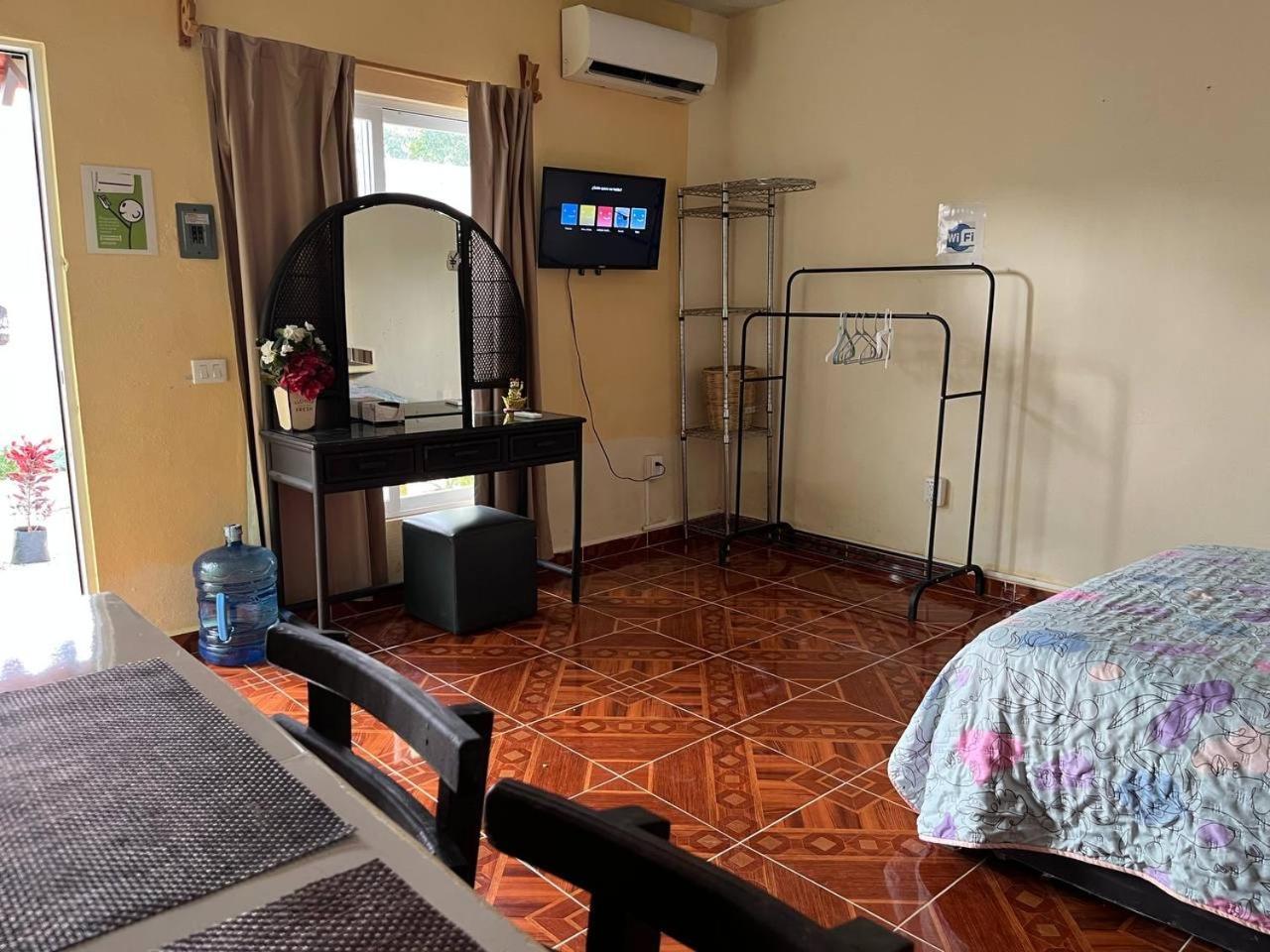 Rustico Mayan Apartment *